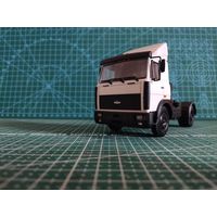 Масштабная модель МАЗ-54326 Седельный тягач Масштаб 1/43 Наш автопром