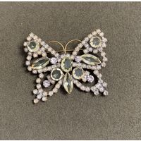 Брошка - Бабочка (2) из уранового стекла . Чехия