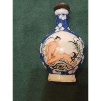 Флакон фарфоровый для ароматических сыпучих материалов .Китай,  XVIII/XIX век...редкая