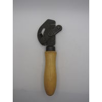 Приспособление для разводки зубьев ножовок. Инструмент СССР.