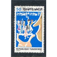 Тунис. Мужчина с дамами