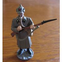 Оловянный солдатик! Рядовой в костюме противохимической защиты