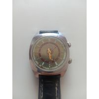 Часы Полет будильник с рубля без мпц!