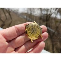 Часы Луч. На ходу.