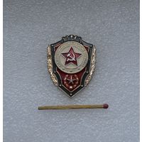 Отличник Советской Армии.