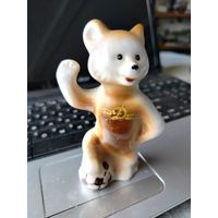 Мишка футболист ДИНАМО