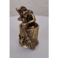 Статуэтка Баба Яга в ступе Бронза