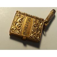 Брелок с именем Матвей и молитвой внутри Отче Наш