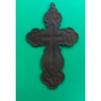 Старый нательный крестик.