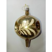 Ёлочная игрушка -  Шарик  ручная роспись  . СССР . С рубля