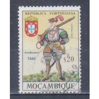 [2185] Португальский Мозамбик 1966. Армия.Униформа. Гашеная марка. 1