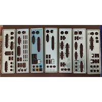 Заглушки для материнской платы.