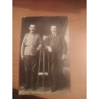 Фото 2-х братьев, солдата и гражданского.