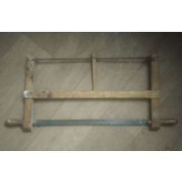 Лучковая пила.