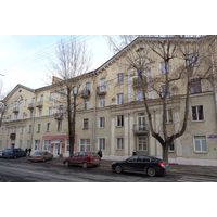 Сталинка двухкомнатная квартира возле Метро Площадь Победы и парка М. Горького, Берестянская дом 6.