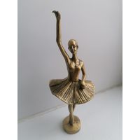 Балерина бронзовая, торги с Рубля