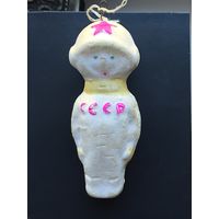 Три ёлочные игрушки из пенопласта