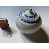 Новогодняя распродажа !Сахарница  Корейский фарфор. ХХ век 50-60 гг