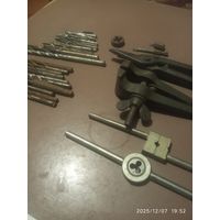 Всякий инструмент. Сверла, хорошая Струбцина итд.