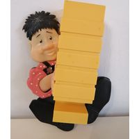 Спичечница Карлсон СССР настенная. См описание