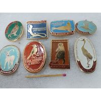 Набор значков. Они должны жить