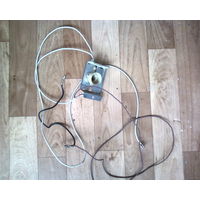 Патрон для лампы освещения духовки Эл.-плиты Гефест с проводами подключения-есть и др.запчасти-всё рабочее