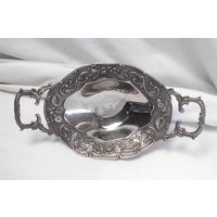 Конфетница Орешница 26 х 14 см Серебрение 02