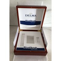 Коробка от часов Blue Shark Delma, 3000m water resistant, Швейцария, лакированное дерево, 25х25х10 см