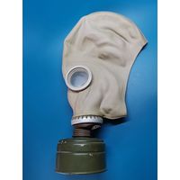 Противогаз СССР номер-3.