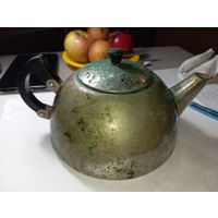 Малый чайник СССР , мельхиор .