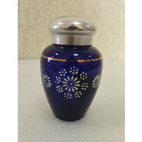 Чайница (ёмкость для хранения чая), кобальтовое стекло. СССР