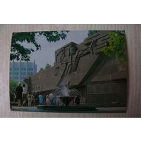 Севастополь. Памятник защитникам города; чистая, Аэрофлот.