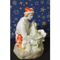 Фарфоровая статуэтка "Иван царевич с лягушкой" МФЗ  50-е годы.