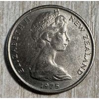 Монета 5 центов 1975 год. Новая Зеландия. С рубля без МЦ.