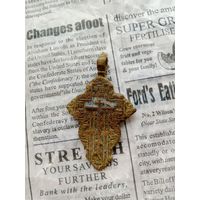 Крестик дубовый лист старый