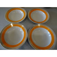 Тарелка суповая, завод "Красный фарфорист", СССР,60-70 г.г. ,диаметр 23,5 см