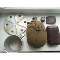 Кружка, фляжка армейская в чехле, пряжка и другое.