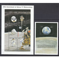 Космос. Аполлон 11. Гана. 1999. 1 малый лист и 1 блок. Michel N 2991-2996, бл380 (17,5 е).