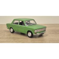 ВАЗ-2103 "ЖИГУЛИ". Автолегенды СССР