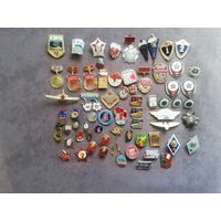 Лот значков