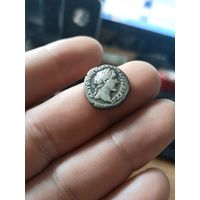 1 Римская империя Антоний Пий денарий серебро