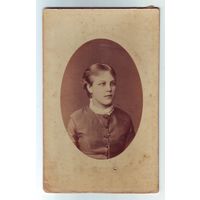 Кабинетное фото девушки, до 17го.