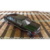 MERCEDES-BENZ W126 SGS Royal LWB 1985 Black GLM 204501