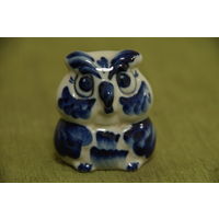 Статуэтка фарфоровая  " Сова "  5,5 см  ( целая )