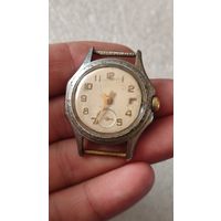 Часы Восток , 200 лотов с 1 рубля,5 дней!