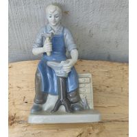 Сапожник статуэтка