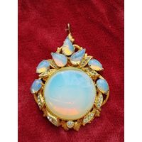 Старинная антикварная подвеска-кулон. 19 век. . Перламутр.