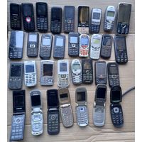 Мобильники кнопочные 33 штуки