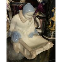 Мальчик на санках