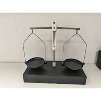 Весы равноплечие технохимические ВГУ-1. Made in USSR